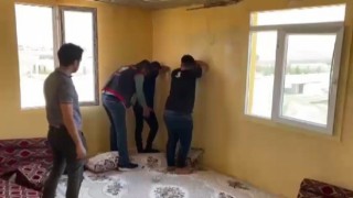 Sahte polis ve savcı şebekesini İzmir polisi çökertti