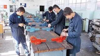 Salihlide Mesleki Eğitime bin 58 öğrenci kayıt yaptırdı