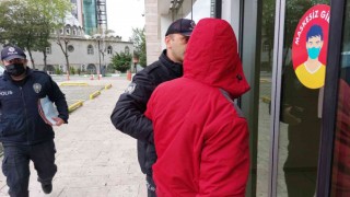 Şampiyonluk kutlamalarında aracıyla bir kişiye kasıtlı çaptığı iddia edilen sürücü serbest bırakıldı