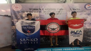 Sanko okullarının yüzme başarısı