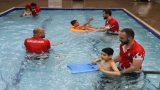 Şanlıurfada engelli çocuklar doyasıya eğlendi