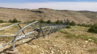 Şanlıurfada fırtınanın yıktığı 144 elektrik direği yenilendi