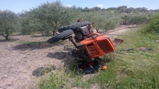 Saruhanlıda traktör devrildi: 1 ölü