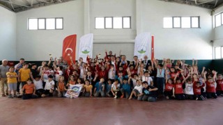 Satranç tutkunları ödüllerine kavuştu