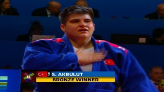 Sebile Akbulut Avrupa üçüncüsü oldu