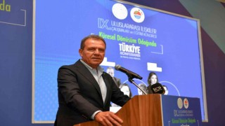 Vahap Seçer: "Mersin, şu anda Türkiye'nin en stratejik bölgesi"