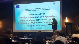Şehirlerin gelecekte karşılaşacağı sorunlar konuşuldu