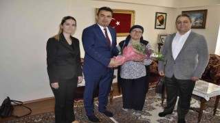 Şehit Aybüke öğretmenin annesi Anneler Gününde unutulmadı