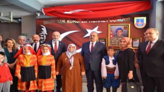 Şehit Mehmet Güngör Okulu şehit köşesi açıldı