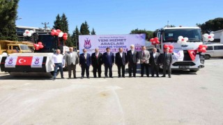 Şehzadeler Belediyesi araç filosuna iki yeni araç daha kattı