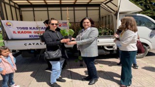 Sel bölgesindeki kadın çiftçilere fidan ve ata tohumu dağıtıldı