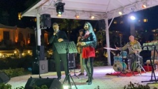 Sianjide bayramın ikinci günü Pınar Seli sahne aldı