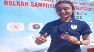 Simavlı milli atlet Sıla Ata, Balkan Şampiyonu oldu