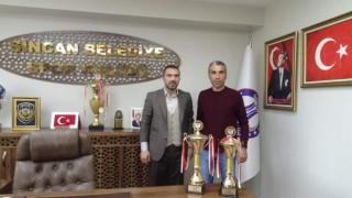 Sincan Belediyespor U16 ve U18 takımları gruplarını lider tamamladı