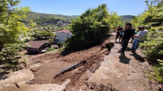 Sinopta heyelan: 2 ev ve 1 samanlıkta zarar oluştu
