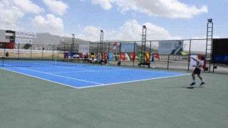 Şırnakta Uluslararası Cudi Cup Tenis Turnuvası başladı