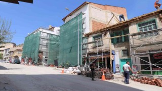Sivrihisarda restorasyon çalışmaları devam ediyor
