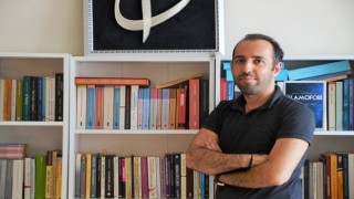 Sosyolog Doç. Dr. Adem Palabıyık: Bu ülkede FETÖcülerden sonra kaçan tek isim 15 Temmuz gecesi Kılıçdaroğludur