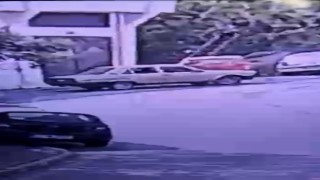 Soygun için tırmandıkları merdiveni de çaldılar