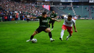 Spor Toto 1. Lig: Kocaelispor: 2 - Altınordu: 2