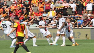 Spor Toto Süper Lig: Göztepe: 0 - Beşiktaş: 2 (İlk yarı)