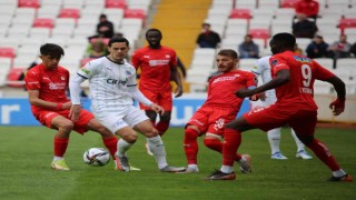 Spor Toto Süper Lig: Sivasspor: 0 - Kasımpaşa:0 (İlk yarı)