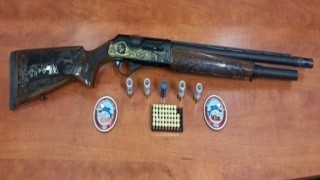 Şüpheli şahıslardan pompalı tüfek ele geçirildi