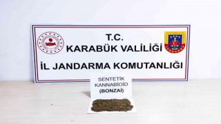 Şüpheli şahsın üzerinden uyuşturucu madde çıktı