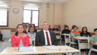 Tahmazoğlu kursiyerlerle bir araya geldi