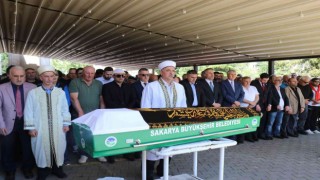 Teknik adam Bülent Uygunun babası son yolculuğuna uğurlandı