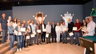 Tepebaşı muhtarları bowling turnuvasından buluştu