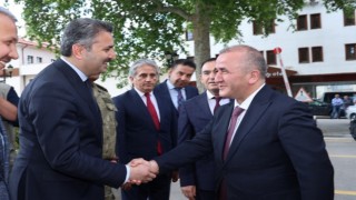 Tokata atanan Vali Hatipoğlu görevine başladı