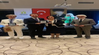 TÜGİAD Eskişehir Şube Başkanı Serkan Can Zengine ödül