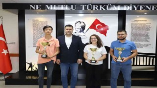 Turgutlu Belediyesporda kupa sevinci