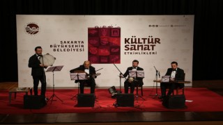 Türk müziği konseri sanatseverleri mest etti