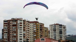 Türkiye Yamaç Paraşütü Hedef Şampiyonası başladı