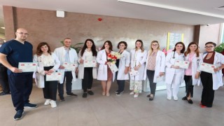 Türkiyenin Arnavutlukta inşa ettiği hastanede 1 yılda 73 bin kişi şifa buldu