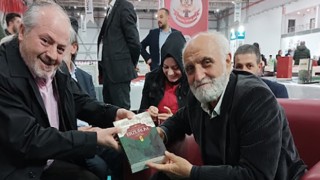 TYB Erzurum Şube Başkanı İspirliden Başkan Sekmene kitap fuarı teşekkürü