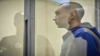 Ukraynada yargılanan Rus asker, silahsız sivili öldürdüğünü kabul etti