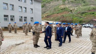 Uluderede güvenlik güçleri ve vatandaşların bayramı kutlandı