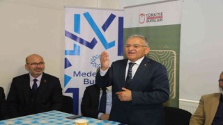 Uluslararası öğrencilerle rengârenk bayram kutlaması