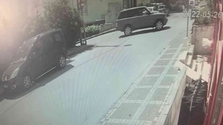 Ümraniyede lüks cipin bina boşluğuna düştüğü anlar kamerada