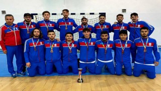 Üniversite Futsal takımı bronz madalya ile döndü