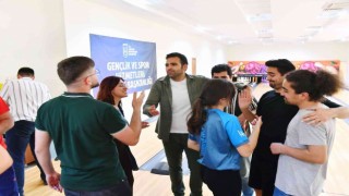 Üniversite öğrencileri için bowling turnuvası