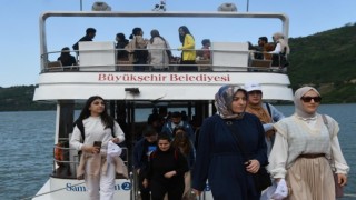 Üniversite öğrencileri Samsunu keşfediyor