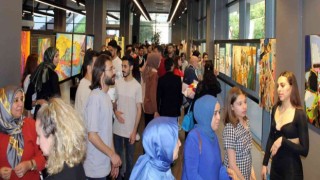 Üniversite öğrencilerinden mezuniyet sergisi