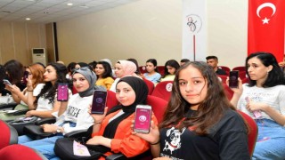 Üniversite öğrencilerine KADES uygulaması tanıtıldı