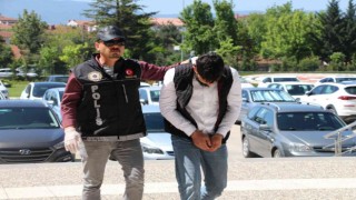 Uyuşturucu operasyonunda 895 adet hap ele geçirildi: 2 tutuklu
