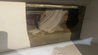 Uyuşturucudan 7 yıldır aranıyordu, evinin gizli bölmesinde yakalandı