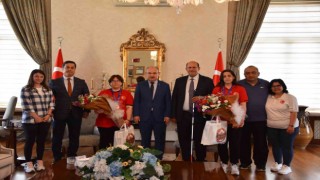 Vali Karadeniz Dünya Şampiyonu judocuları ağırladı